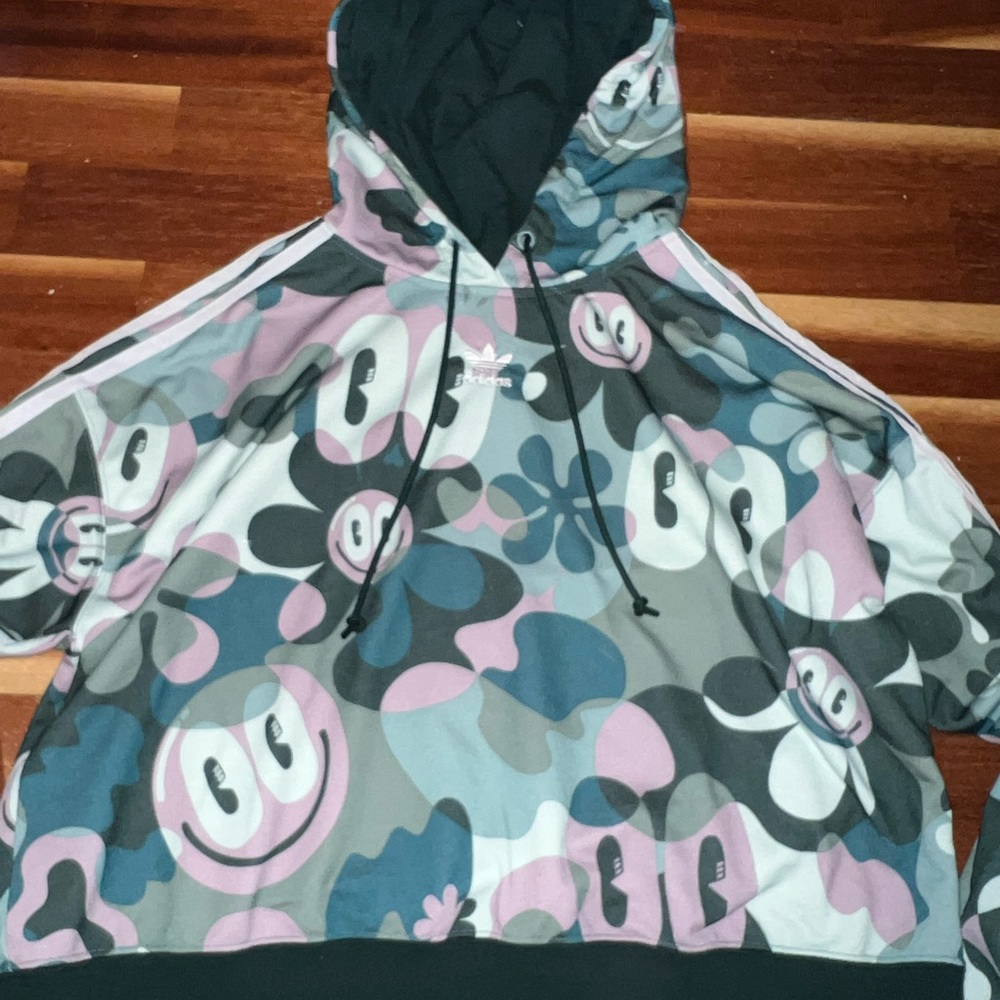 Adidas sweatshirt